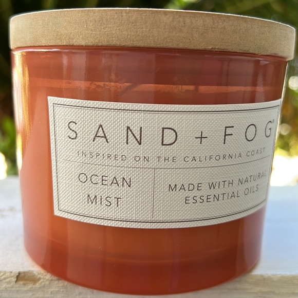 Ocean Mist Scented Candle - Picture 13 of 13